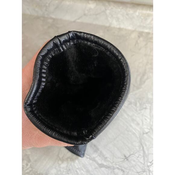 NWT Minnesota Timberwolves Chopper Mittens - Picture 3 of 8